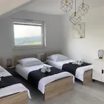 Emerald Hills Apartmán Januszowa
