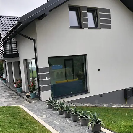 Emerald Hills 公寓 Januszowa