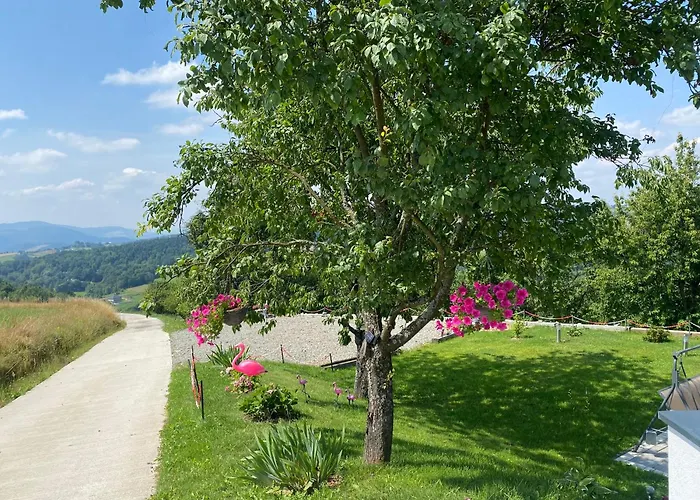 Emerald Hills Januszowa