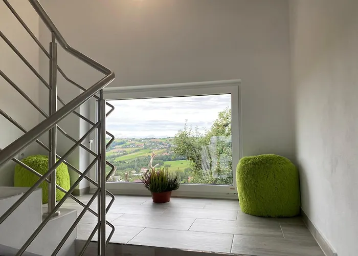 Emerald Hills Apartamento *